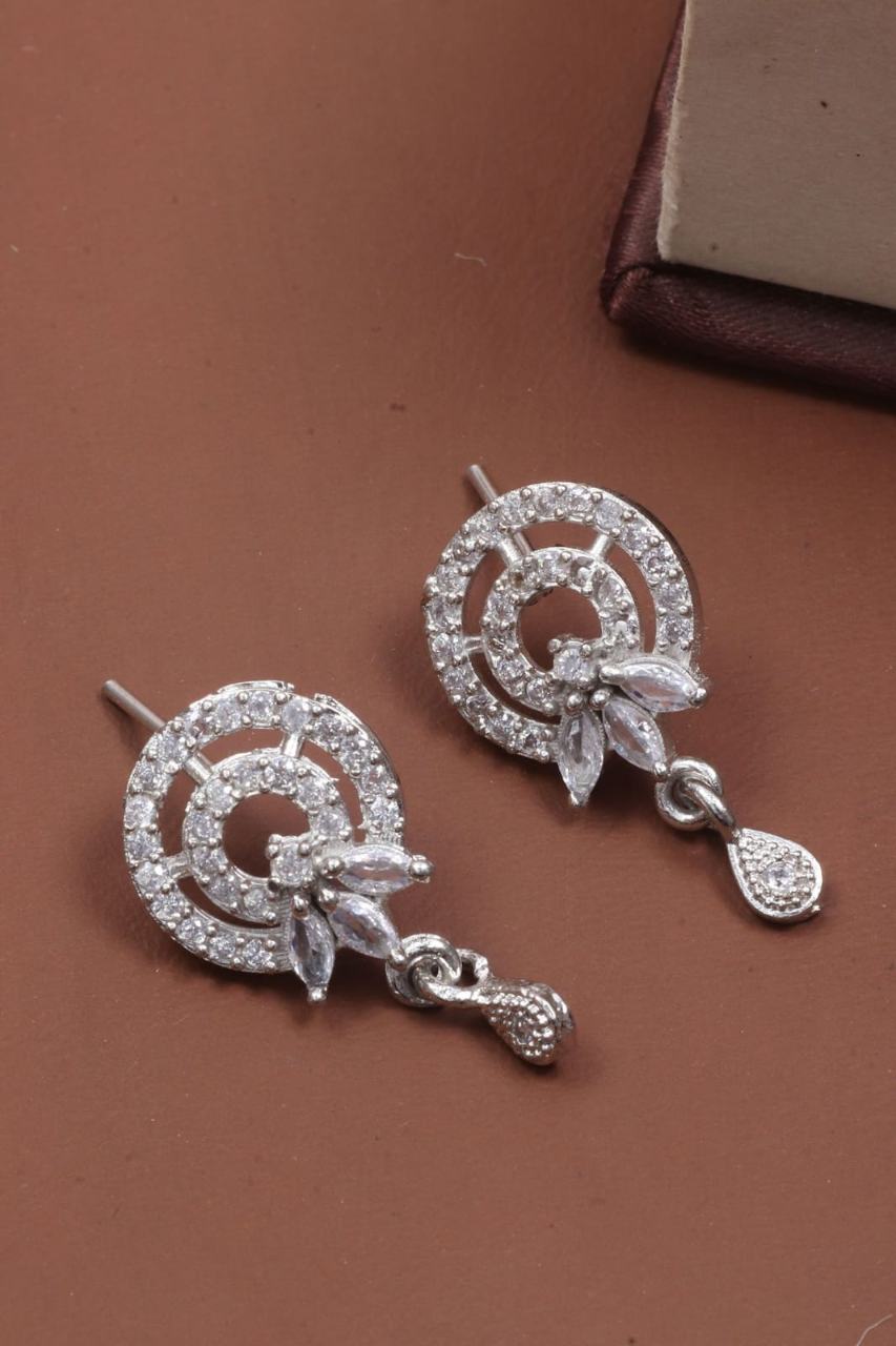 AD EARRINGS E999