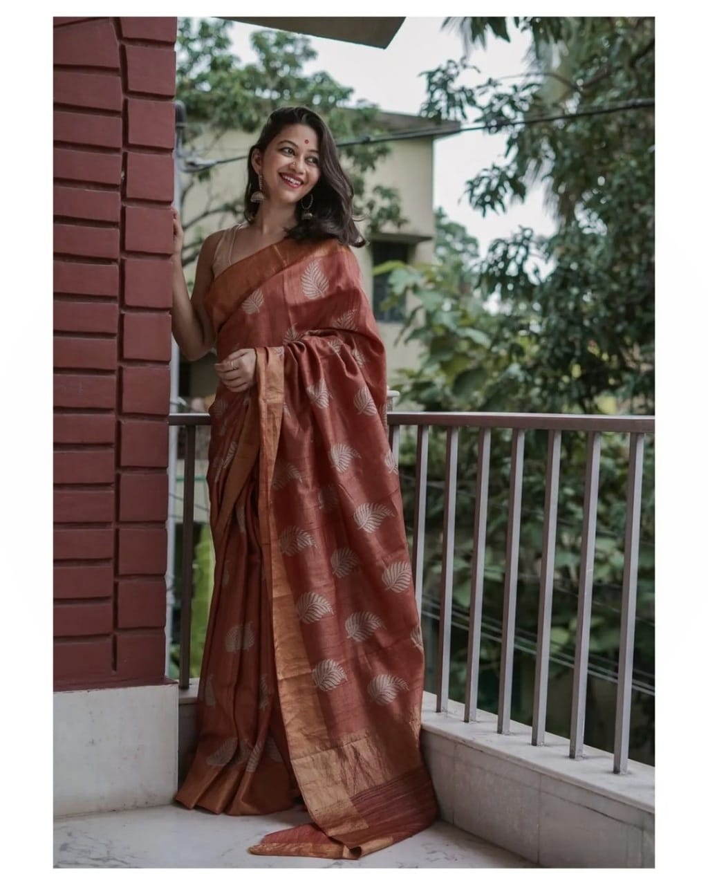 Cottan Saree With Unstitched Blouse DVS-01