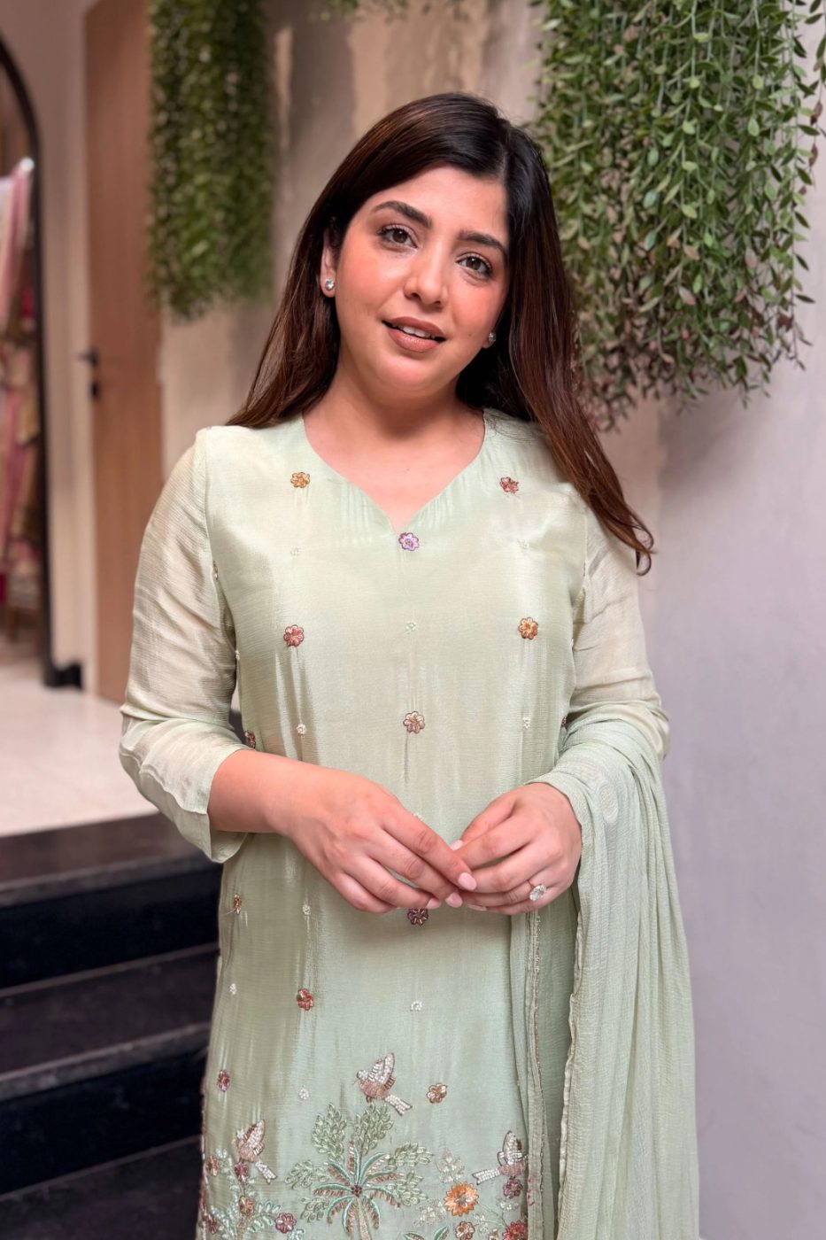 KURTI  WITH PANT & DUPATTA VI-KANIKA (Olive)