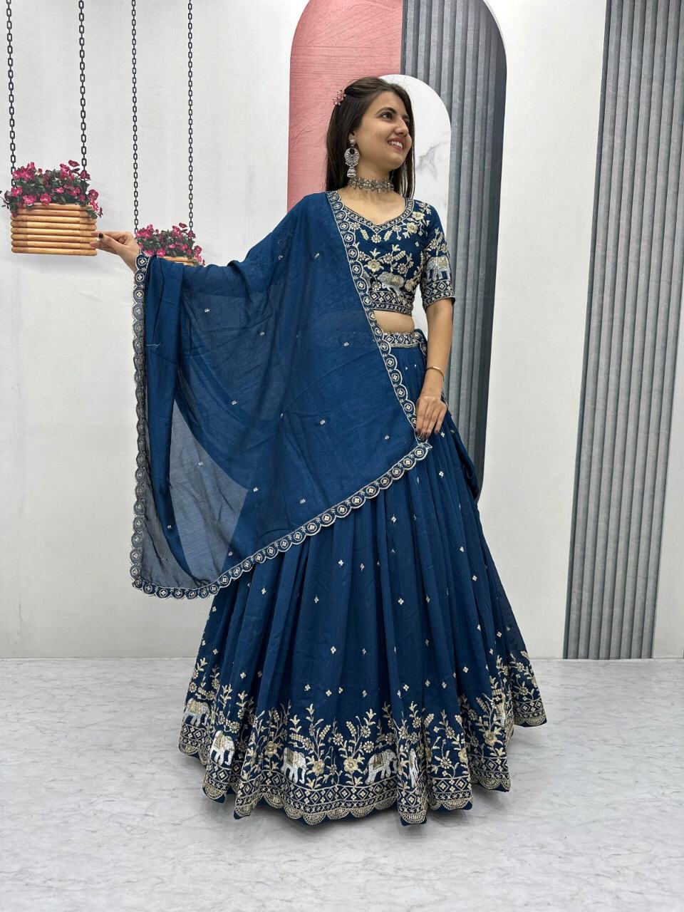LEHENGA CHOLI  / FLORA