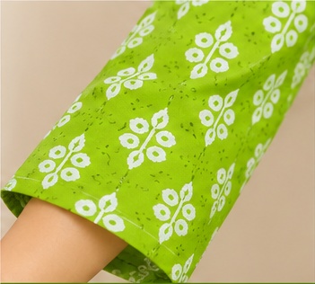 Women’s Green Printed Short Kurti with White Ethnic Design | 3/4 Sleeve Casual Wear Kurti