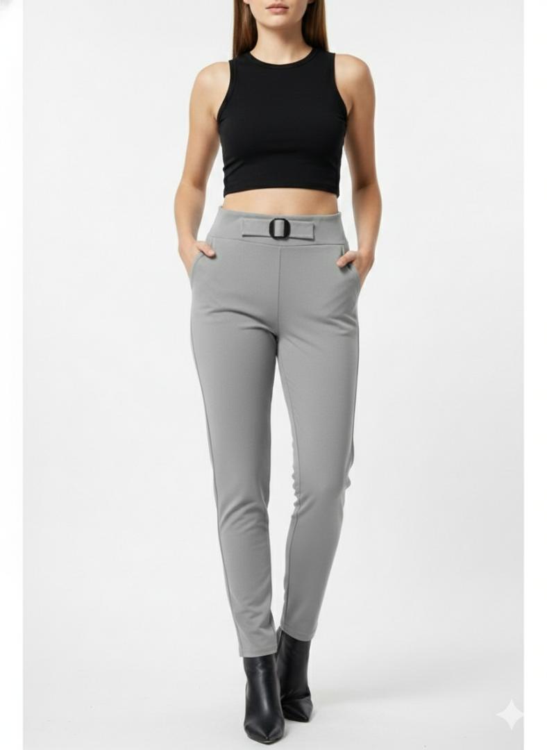 Women’s Low-Waisted Activewear Leggings